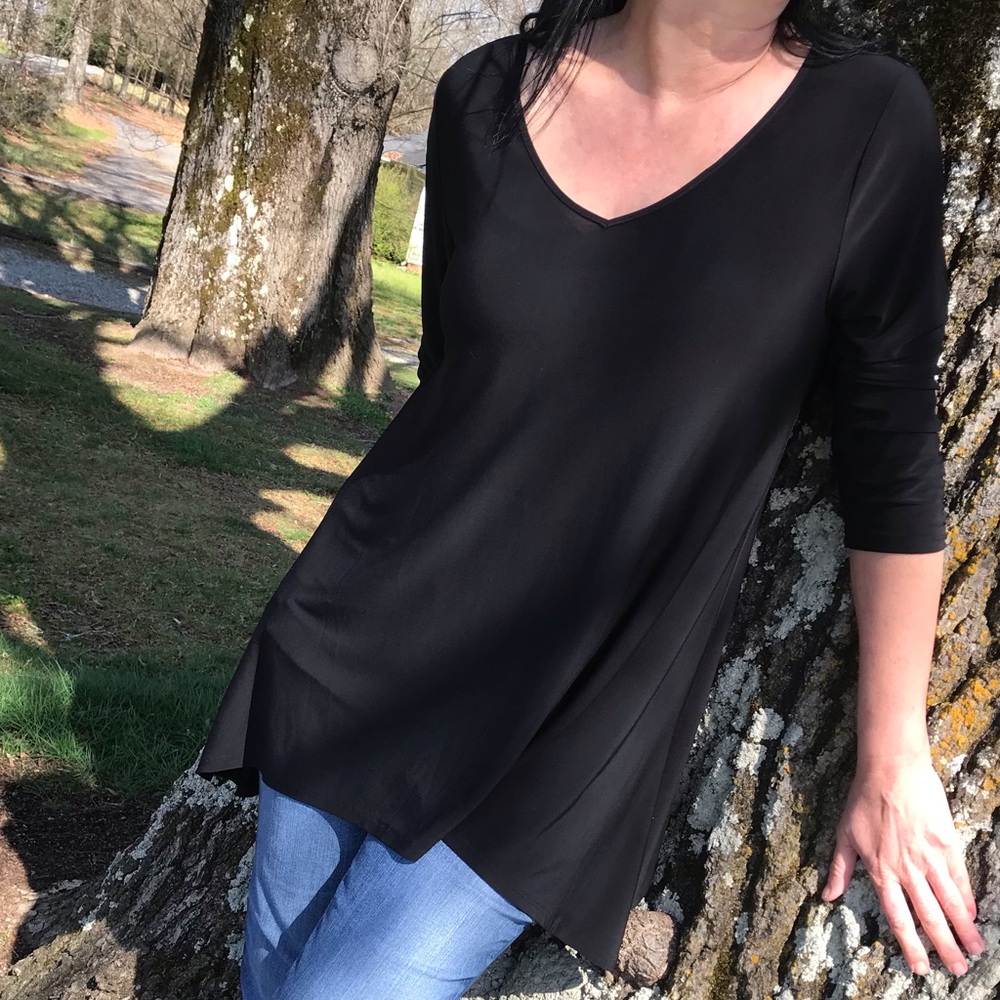 Black tunic top